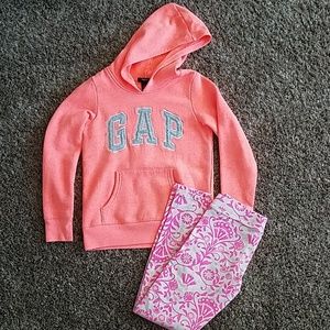 Gap size L 10-11 girls outfit